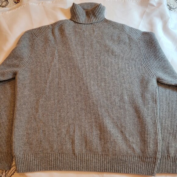 Orvis Women's 100% Cashmere Ribbed Turtleneck Sweater Light Gray XL - Picture 8 of 10